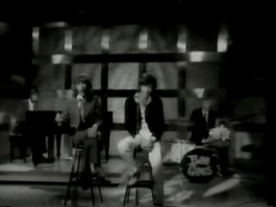 Bee Gees -I Started A Joke- 1969