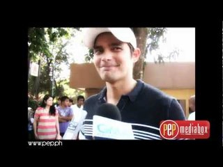 Dingdong Dantes turns over new home to Gonzaga family who used to live under a bridge