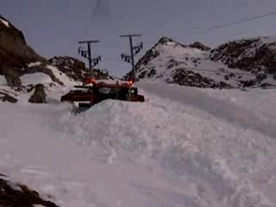 jo sort le bourrelet