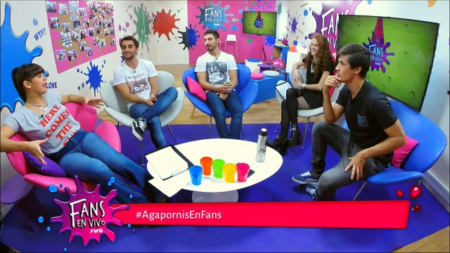 Blooper a Mica no le gusta la corbata de Agapornis - Fans en Vivo #83