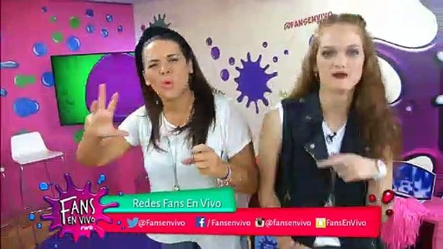 Blooper las chicas presentan a los de combate y se agarran los musculos - Fans en Vivo #162