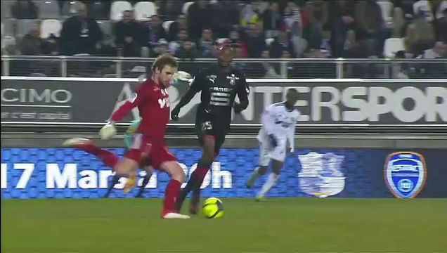 03/03/18 : Ismaïla Sarr (86') : Amiens - Rennes (0-2)