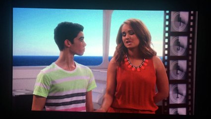 Jessie: Ravi Pateti-Ross (Escena Perdi-Ross en el mar)