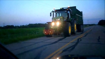 MCH 149 FARMERS WIDE LOAD.