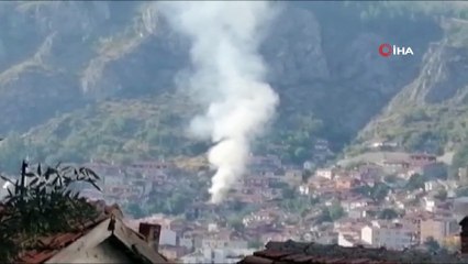 Amasya’da ev ve odunluk yangını