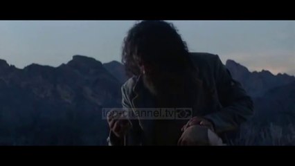 “Zorro” mbush 1 shekull/ Heroi i parë i maskuar që u shfaq në më shumë se 50 filma