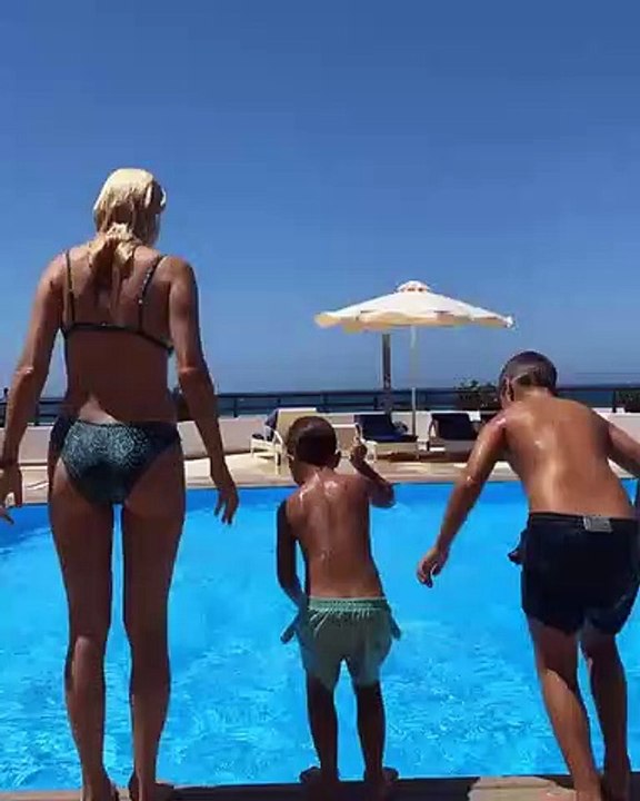 Φαίη Σκορδά: Το βίντεο με τους γιους της  που δεν περιμέναμε και μας ενθουσίασε…