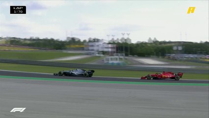 فيرشتابن أولا وبعده هاميلتون ثم لوكلير في بداية سباق المجر