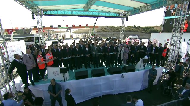 Bursa Şehir Hastanesi ve İstanbul-İzmir Otoyolu ortak açılış töreni - Açılış kurdelesi kesimi - BURSA