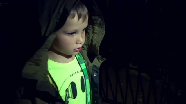 Мистер Макс Мисс Катя Prank 3 AM CHALLENGE ТРИ Часа ночи у Митера Макса ЧЕЛЛЕНДЖ Кто в ...