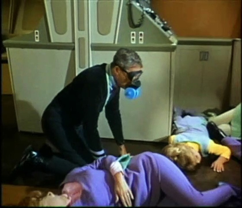 Lost In Space. (1) Visit To A Hostile Planet