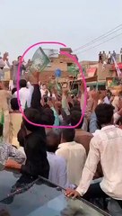 Pattoki - Maryam Nawaz Kicks Worker