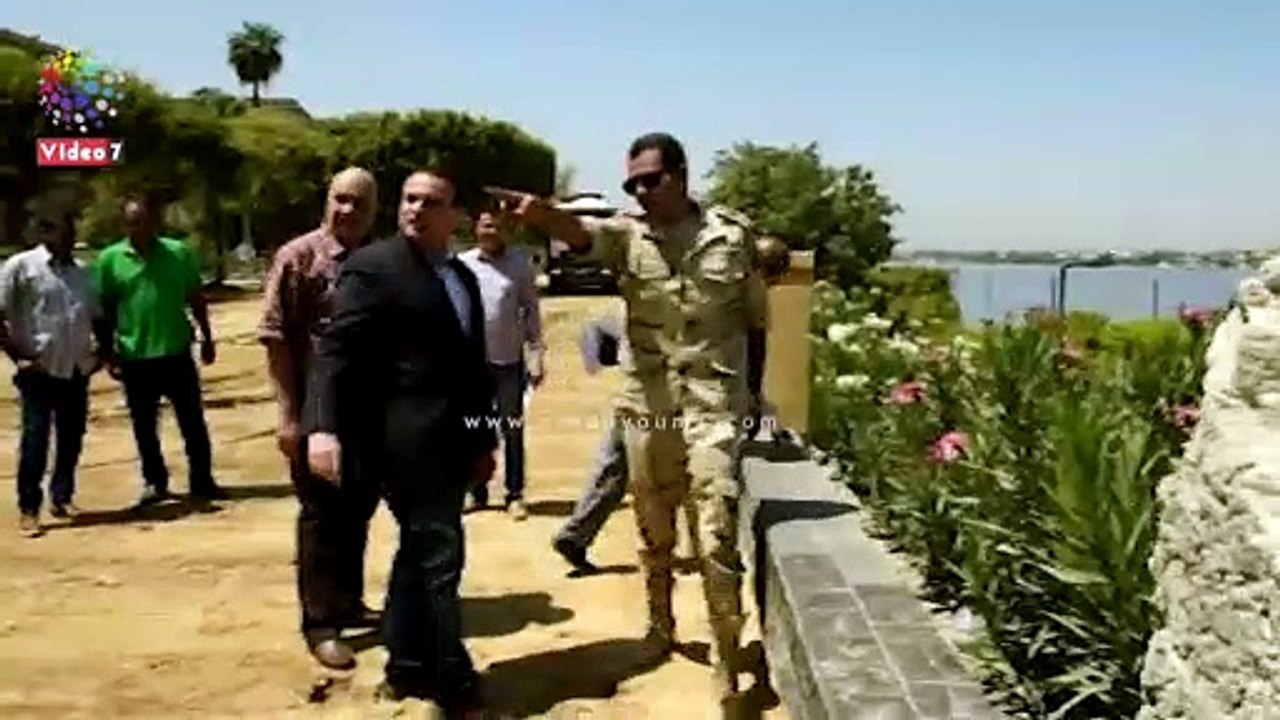 نائب محافظ الأقصر يتفقد تطوير كورنيش النيل ومتحف التحنيط