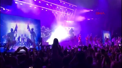 Jennifer Lopez Antalya'da konser verdi