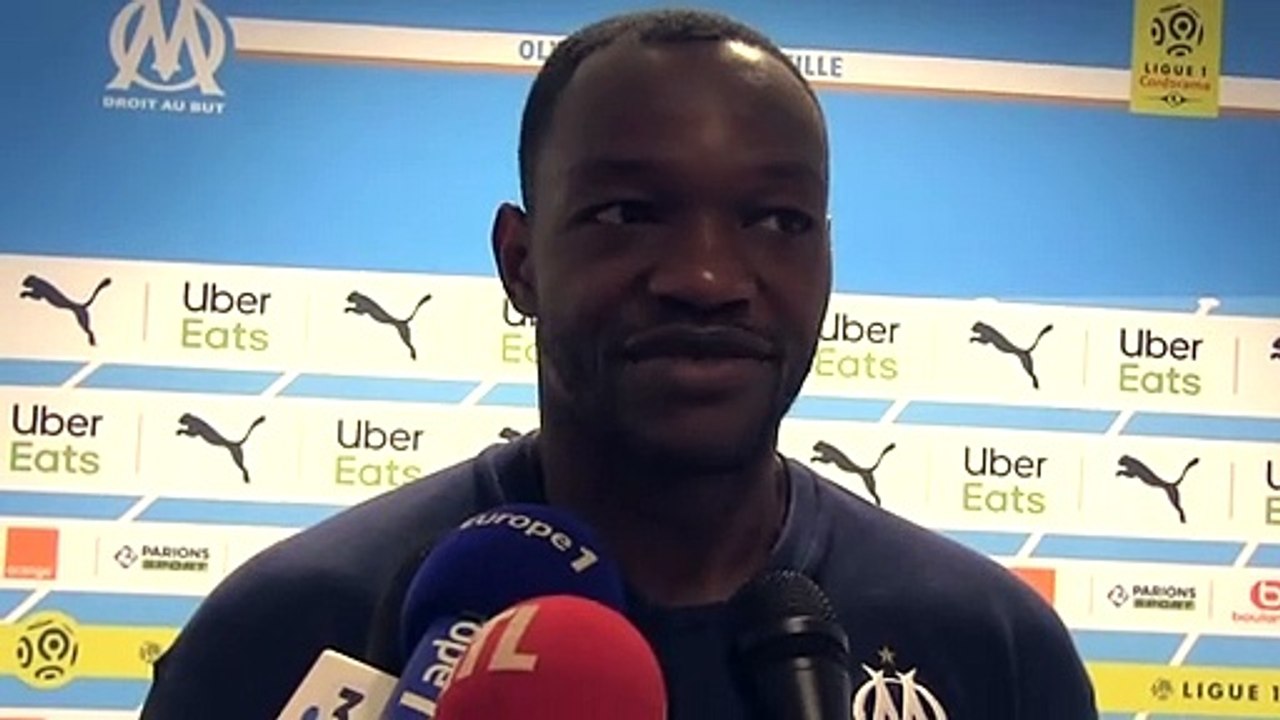 Mandanda : "Le brassard, c'est un honneur pour moi"