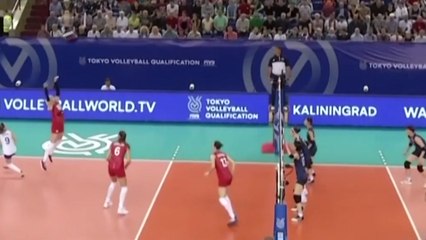 여자배구, 러시아에 역전패...올림픽 직행 티켓 놓쳐 / YTN