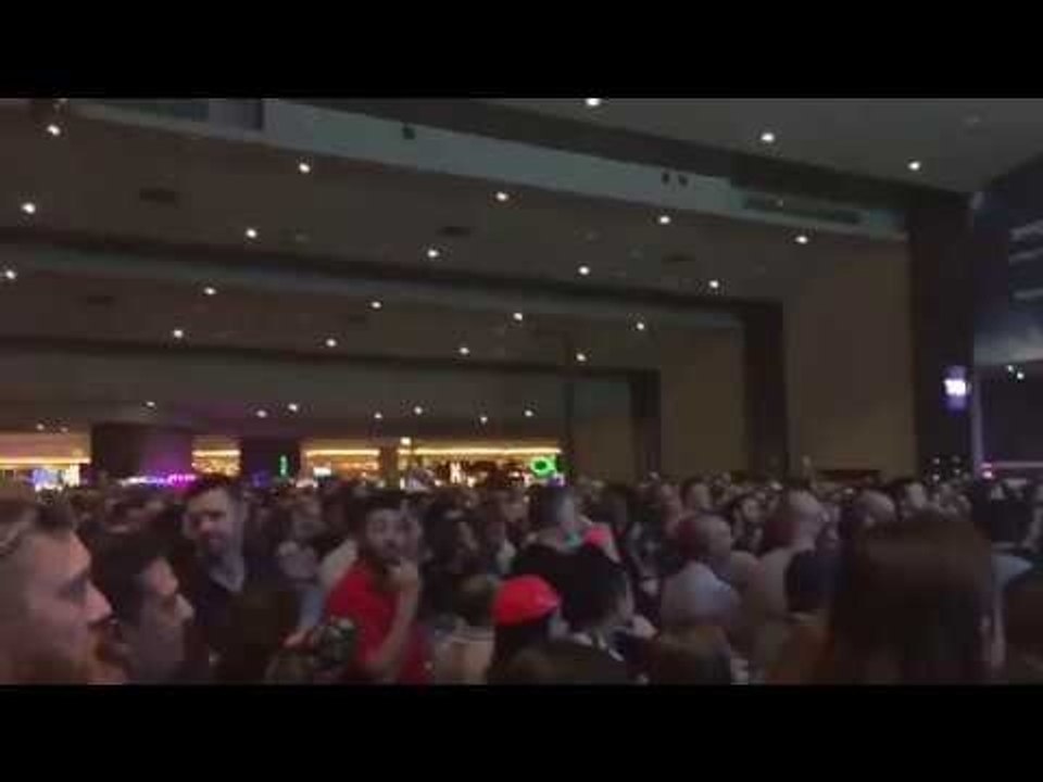 France-Australie vu par Francis Lalanne... en Australie