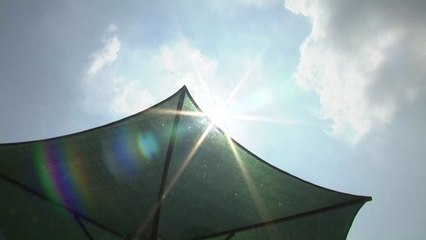 [날씨] 올 최악 더위, 서울 37℃...태풍, 모레 상륙 뒤 관통 / YTN