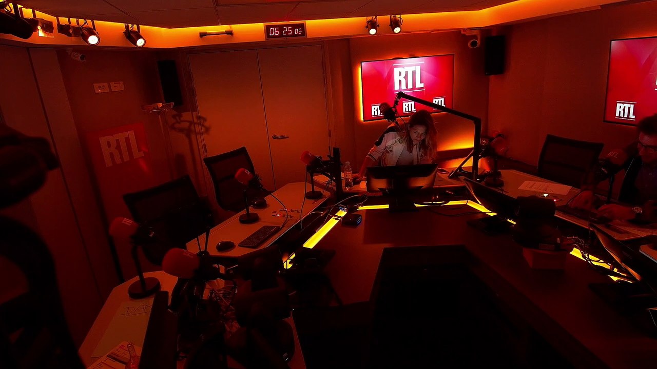 "So, wow !" : Chicandier s'en prend aux touristes américaines de Paris