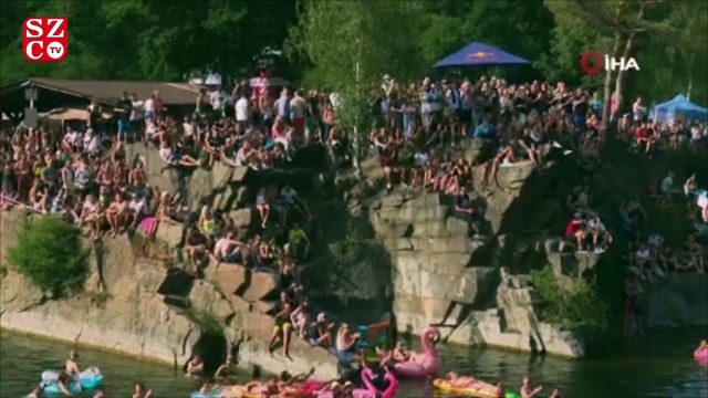 Yamaç dalışı şampiyonası renkli görüntülere sahne oldu