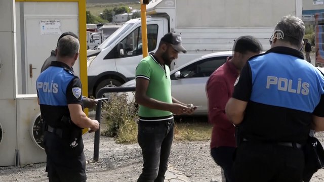 Doğu'da kurban pazarlarında bayram öncesi yoğunluğu - ARDAHAN