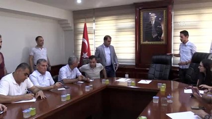 Batman'da HDP'li belediyenin ağaç kesimi