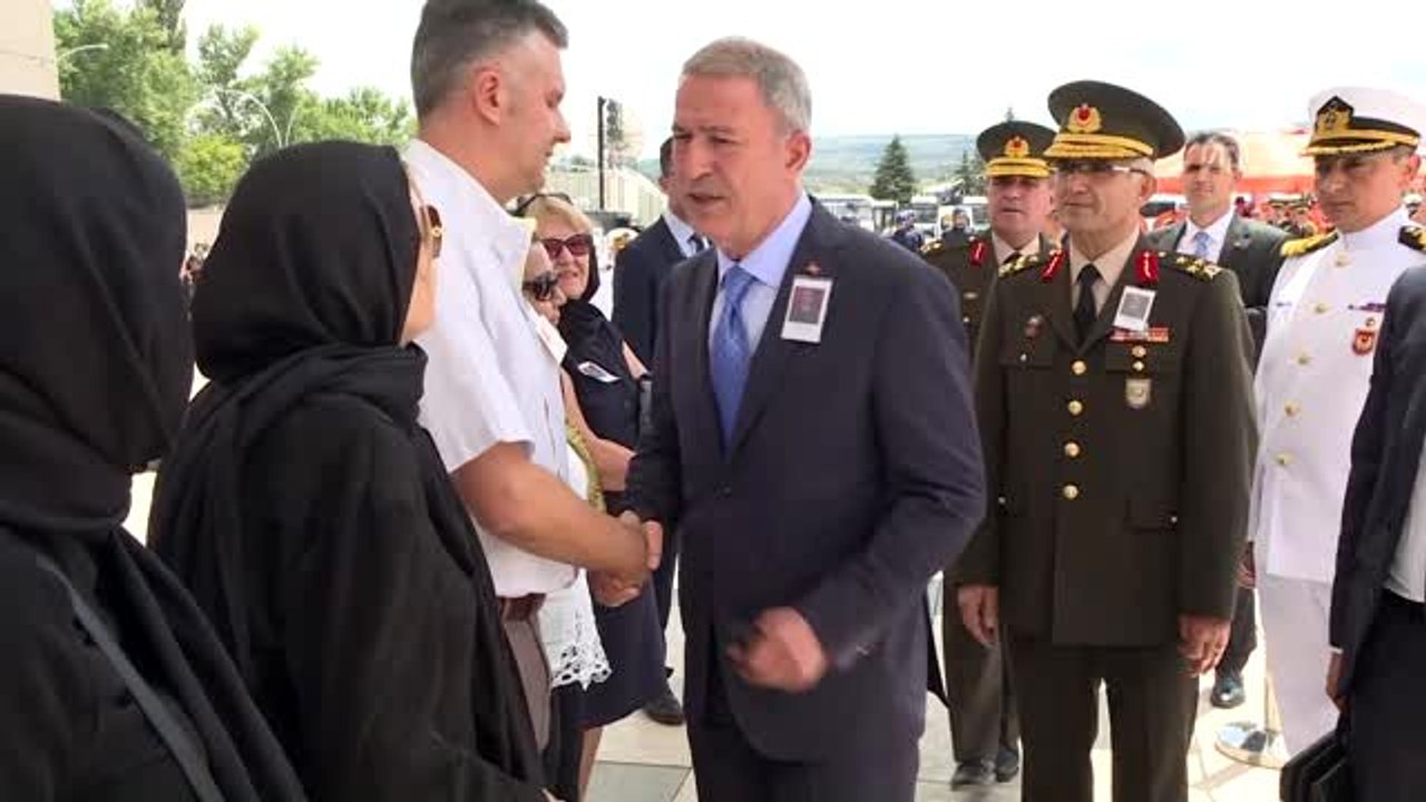 Emekli komutana veda