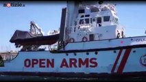 Open Arms in stallo tra Malta e Lampedusa: la situazione a bordo | Notizie.it