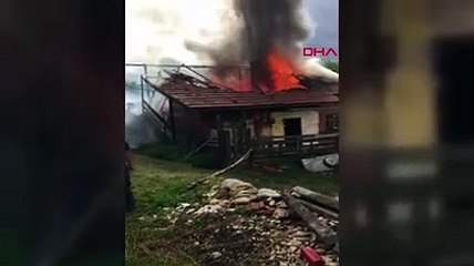 Isınmak için sobayı yakan yaşlı çift son anda kurtarıldı