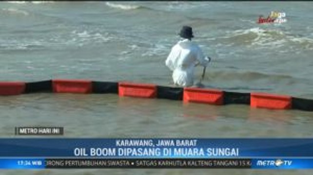 Atasi Tumpahan Minyak, Pertamina Pasang Oil Boom di Muara Sungai