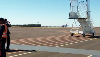 Pouso de avião da Gol marca início da operação da companhia em Cascavel