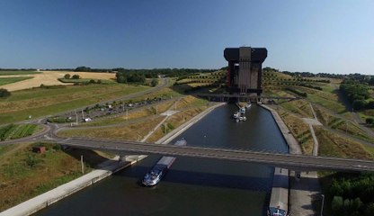 L'Ascenseur funiculaire de Strépy-Thieu