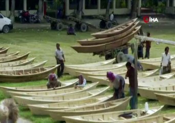 Bangladeş'te su baskınları nedeniyle tekne satışları arttı