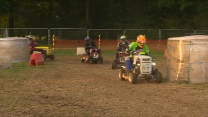 Greatest show on turf: 12-hour lawnmower endurance race