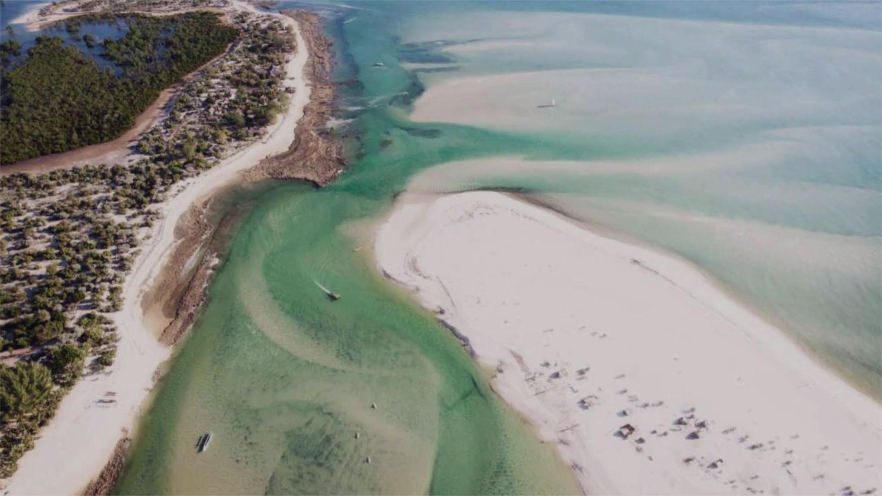 19-year-old Student Opened Plane Door Mid-flight and Fell to Her Death Over Madagascar, According to Police