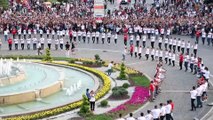 'Gardaşlık Festivali'nde 1058 kişi 'Sivas Ağırlaması Halayı' çekti - SİVAS