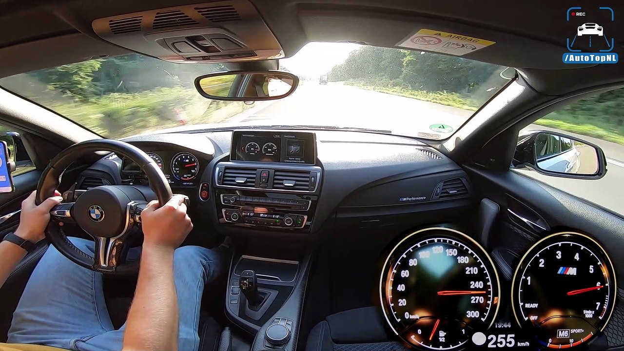 BMW M140i xDrive AKRAPOVIC 467HP AUTOBAHN 290km/h by AutoTopNL
