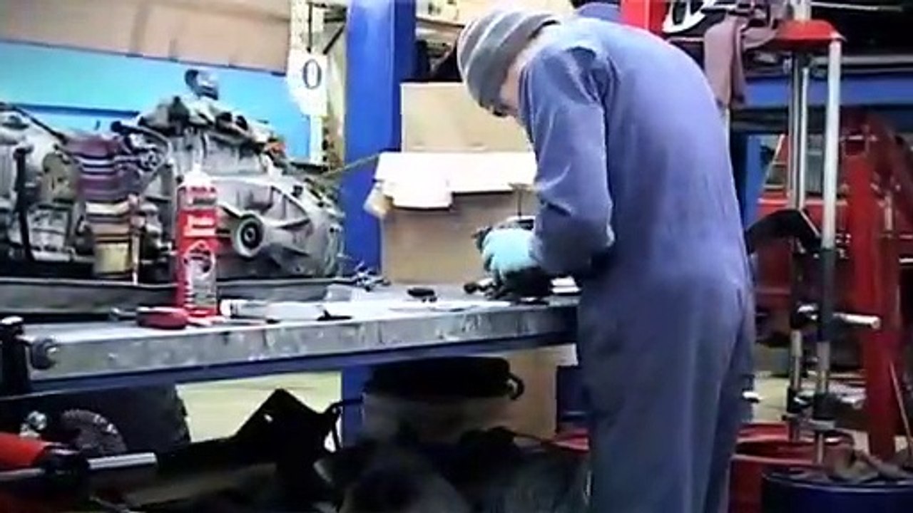 Car Mechanic and Servicing Sutherland Shire - 4WD Service Centre