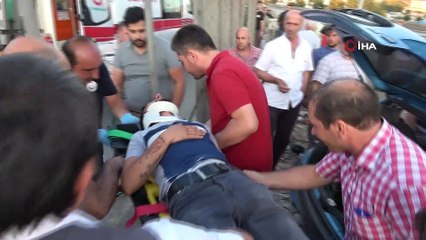 Pendik’te beton bariyerlere çarpan araç takla attı: 1 yaralı