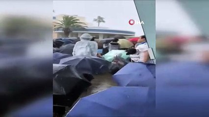 Japonya'da Francisco Tayfunu: 20 bin kişi tahliye edildi