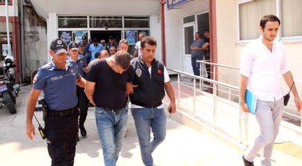 Iraklı iş adamına kadın ayarlayıp şantajla 40 bin dolar almaya çalışan çete, yakalandı