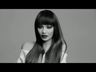 Kelsey Merritt Takes Center Stage on Preview's February 2016 Issue