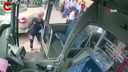 Halk otobüsünde dehşet anları!