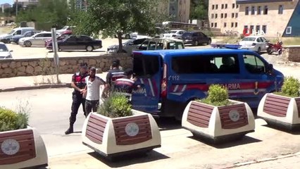 Üvey annesini öldüren cezaevi firarisi yakalandı