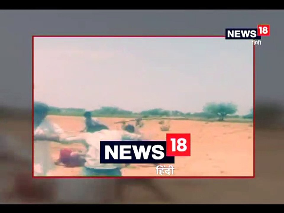 शर्मसार: पति के सामने महिला की लाठी-डंडों से पिटाई