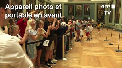 La déferlante devant la Joconde, un casse-tête pour le Louvre