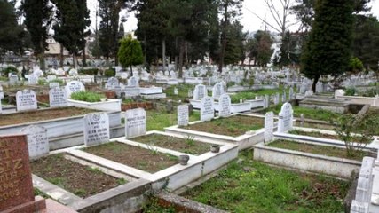 İstanbul'da en pahalı mezar yeri 30 bin lira