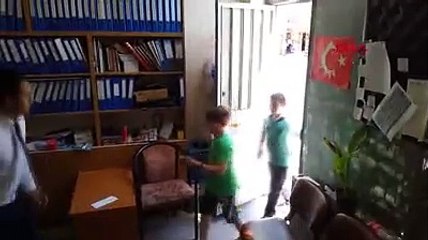 Çocukların yaralı bulduğu balaban kuşu tedaviye alındı