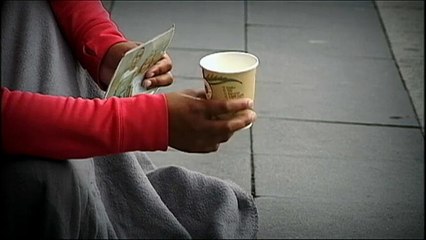 Une ville suédoise exige un "permis" pour mendier dans ses rues