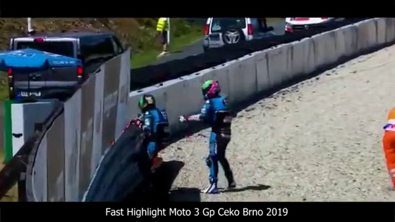 SUNGGUH KEJADIAN TAK TERPUJI __ Highlight MOTO 3 GP BRNO CEKO 2019 - YouTube_3